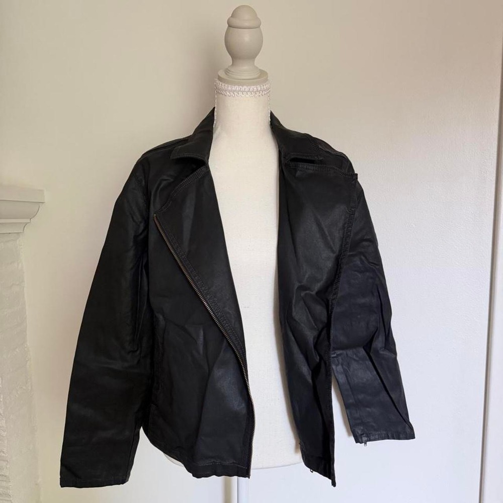 Eileen Fisher black cotton faux leather workweaf fall style jacket